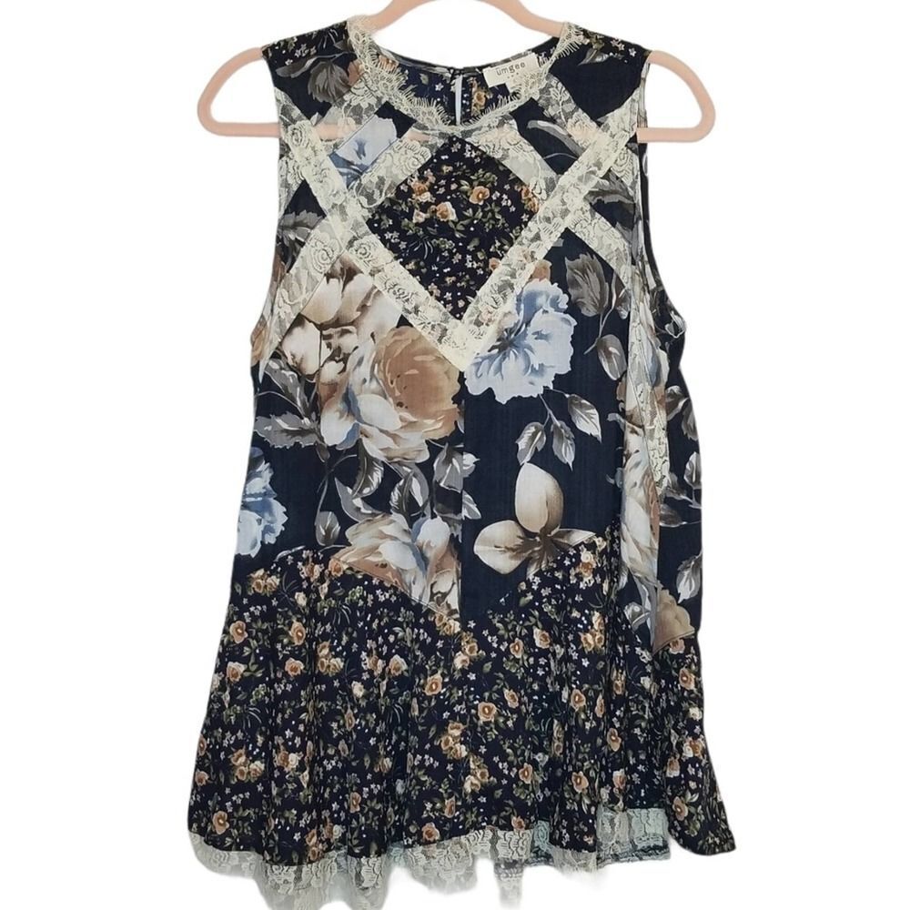 Umgee Navy Blue Cotton Floral Lace Sleeveless Top